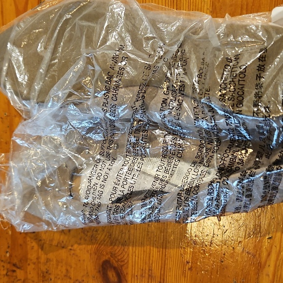 💐⭐N.W.T.🥿Gap factory iced taupe ballet flats - Picture 3 of 5